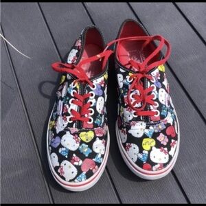 VANS HELLO KITTY SANRIO MENS 4 WOMENS 5.5 BLACK WITH HELLO KITTY